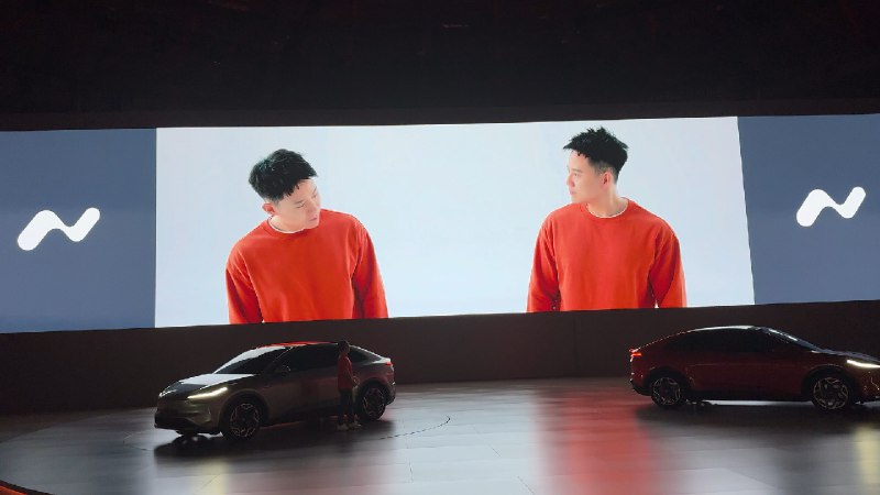 嚯，对标Model Y！ 小特叔叔的微博视频配图