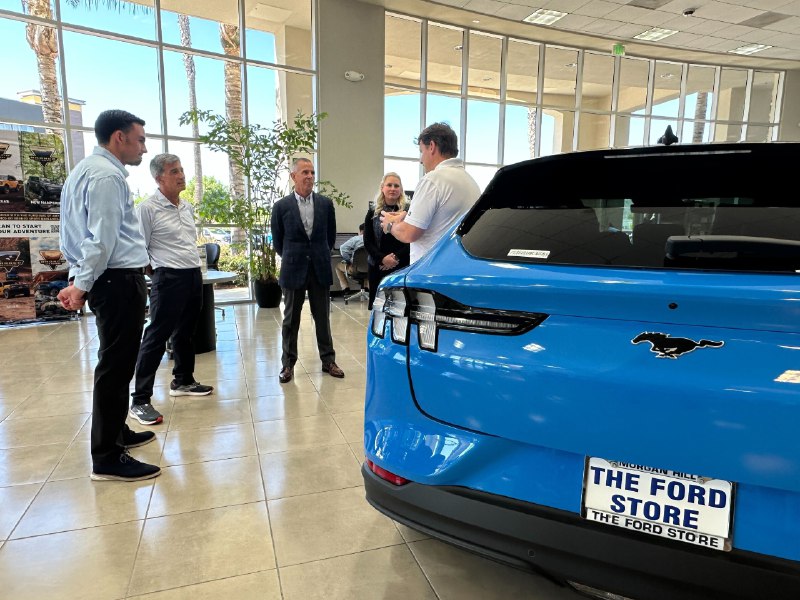 Take a page off Tesla’s playbook: zero haggling strategy gets sales.配图