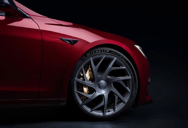 特斯拉最后一批 Model S/X 下线配图