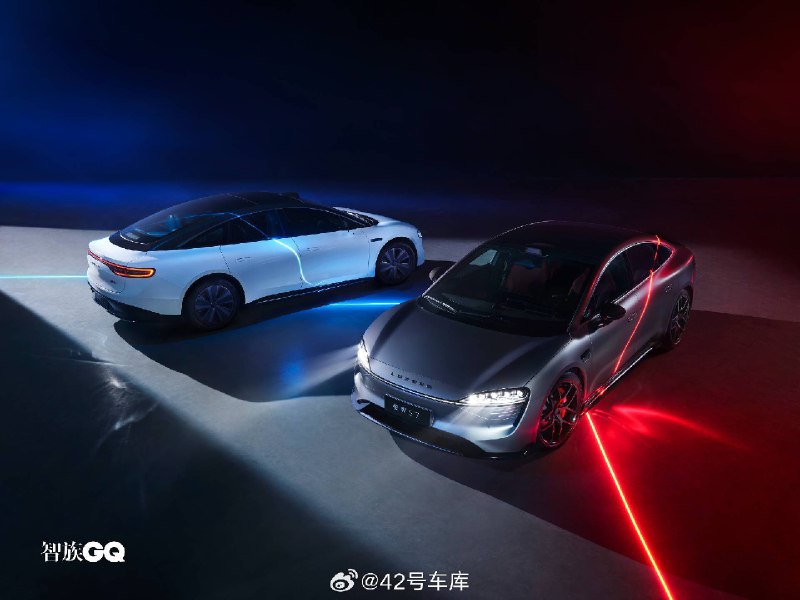 智界 S7 将于今晚 7 点 30 分举办智慧出行解决方案发布暨智界 S7 新品预售，你觉得智界 S7 的预售其售价会是多少呢？在评论区写下你认为的价格～配图