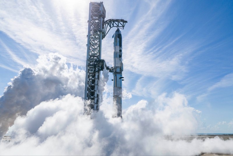 SpaceX 星舰第14飞获 FAA 最终批准，周一发射配图