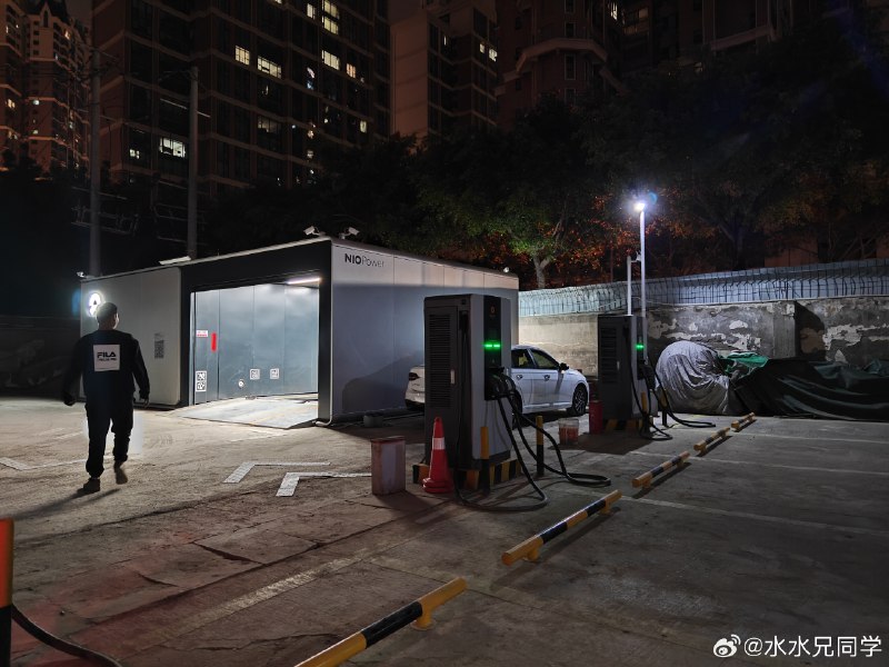 很多人没发现，夜间付费换电会比夜间充电更容易被接受，因为时间成本更低，但是费用却差不多//@Mr_沈斐:定价基本上参考周边充电价格，乘以0.8∽1.2//@韭菜炒你家鸡蛋了吗:我6次不够用，然后谷电的时候去花钱换了，一次五六十[二哈]配图
