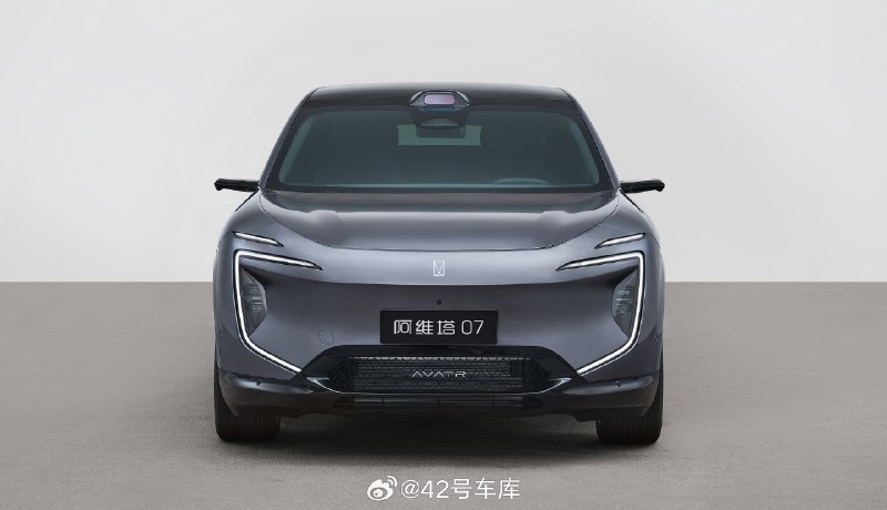 再來一波阿維塔 07 的官圖。配圖
