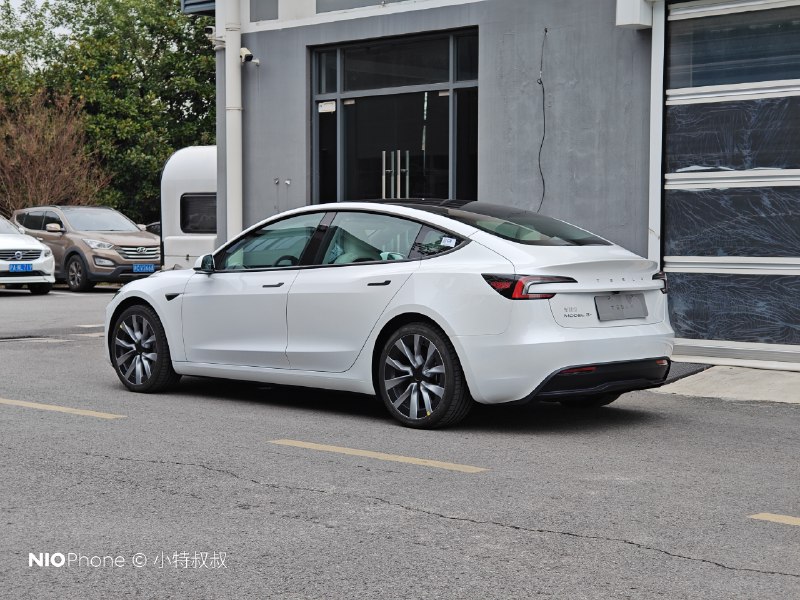 长续航 白内 白外 大轮毂 焕新款 Model 3 +配图