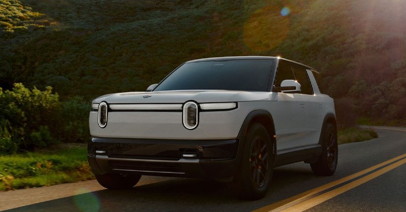 Rivian 将乔治亚工厂目标产能提升 50% 至 30 万辆配图