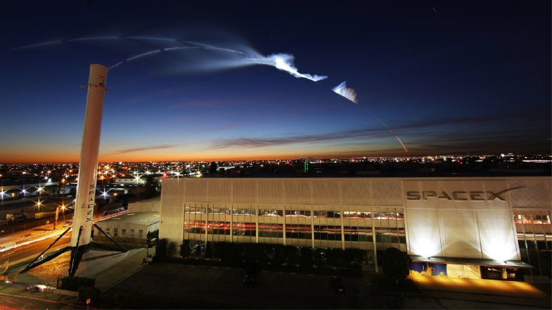 SpaceX 正式提交 IPO 申请配图