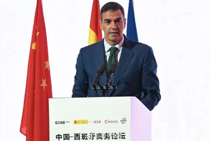 关于欧盟对华电动汽车加征关税一事，西班牙首相表示正在重新考虑其立场。配图