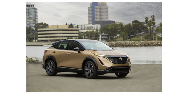 Nissan to Adopt North American Charging Standard (NACS) for Ariya and Future EV Models配图