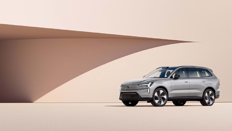 EX90 電動 SUV 量產時間再度推遲。配圖