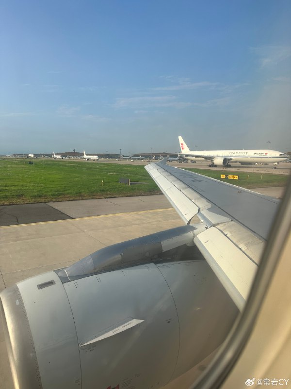 今年的机场，是真忙。 北京·北京首都国际机场配图