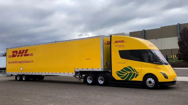 文章梳理 Tesla Semi 电池容量与续航规格配图
