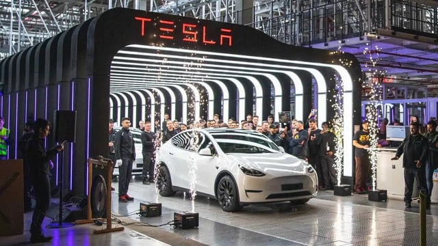 Tesla’s California Sales Surpass Toyota's配圖
