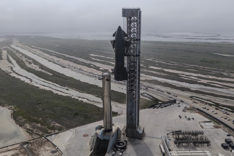 SpaceX 已向监管机构提交 IPO 申请配图
