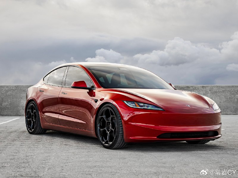 Model 3 性能版还没来，但是高性能的轮毂已经先来了。配图