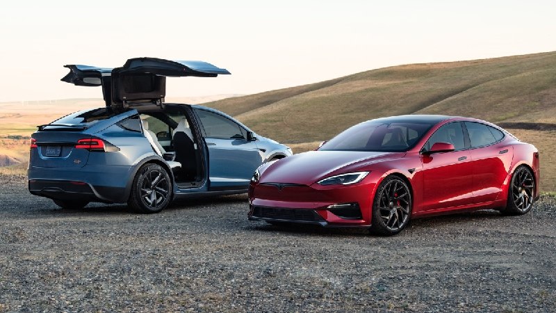 特斯拉 AI 高管称 FSD v14 Lite 已就绪，即将向 Model S/X 推送配图