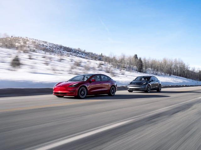 Tesla increases discounts on Model 3 and Model Y inventory in Canada and US配图