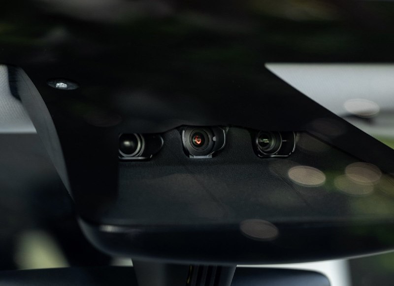 文章梳理特斯拉 FSD 硬件从 Mobileye 到 AI5 的完整演进史配图