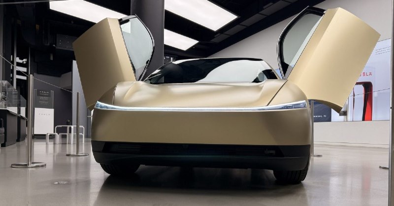 Electrek：特斯拉奥斯汀 Robotaxi 活跃车队回落至 8 辆配图