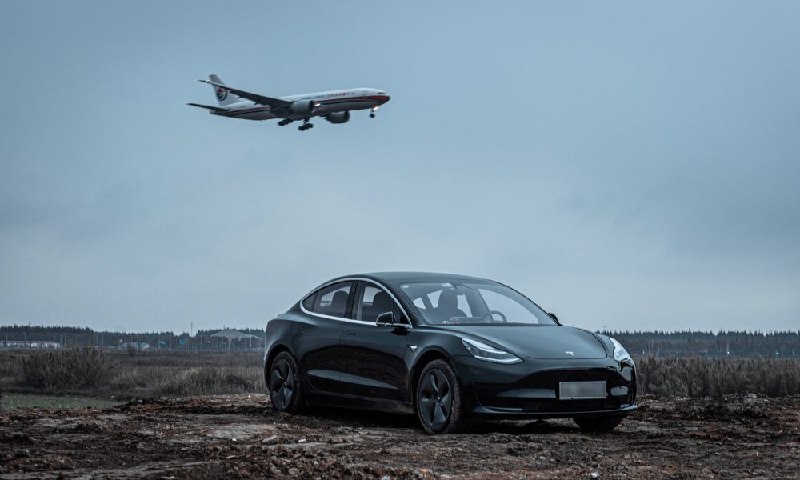Teslarati 梳理 HW3 车主获得重大更新配图