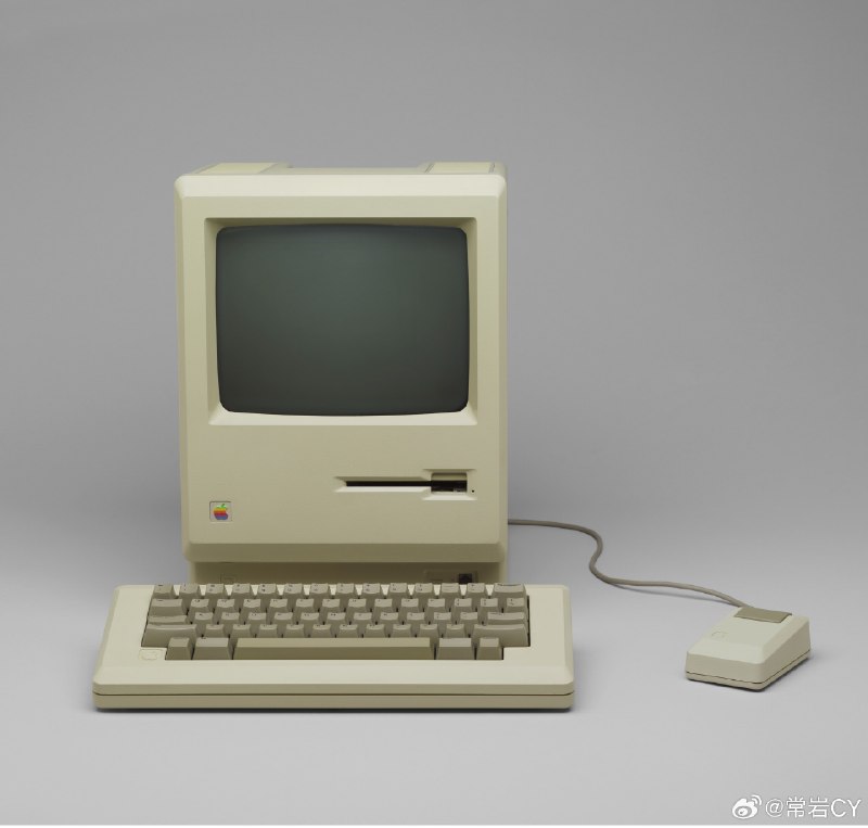 40年前的今天，苹果发布Mac系列产品线。配图