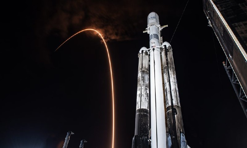 SpaceX首获火星车发射合同背后的政策博弈配图