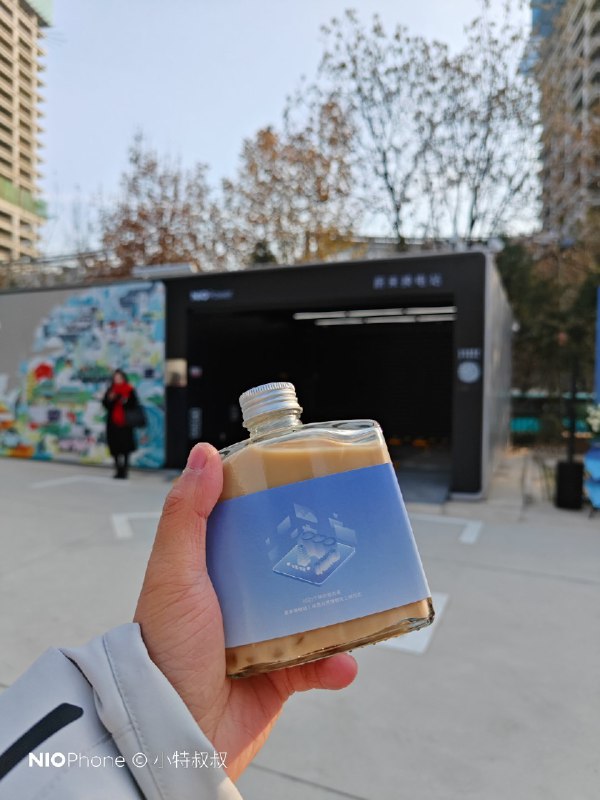 现场见证蔚来换电站今年的第 1000 站落成！😁西安·陕西自然博物馆配图