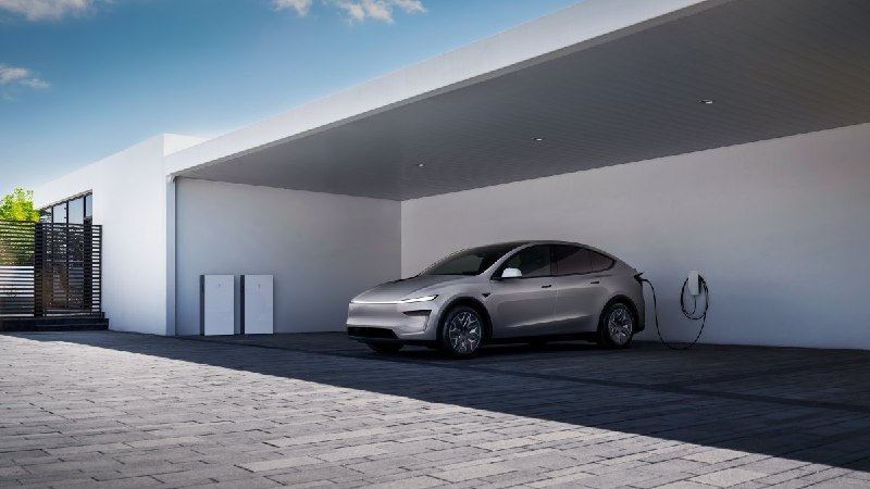 特斯拉在美国上线 Model Y L 官方配件，首批交付本月启动配图