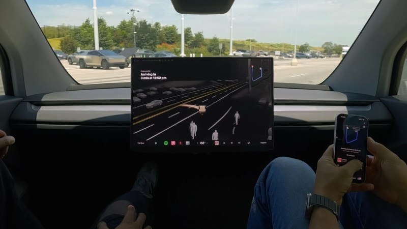 特斯拉在哥伦比亚和智利招聘 Robotaxi 相关岗位配图