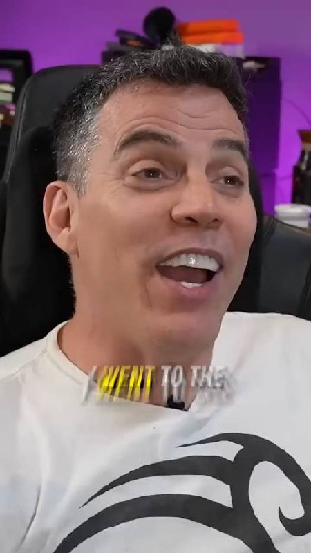 苹果的联合创始人中，沃兹尼亚克一直是更亲和而讨人喜欢的那个。配图