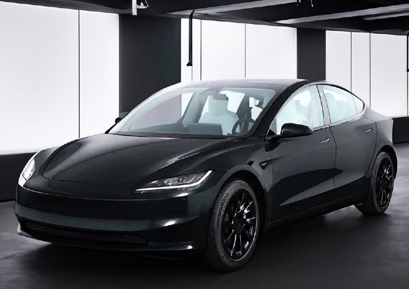 Model 3 Highland 的这个前脸，感觉犀利了很多。配图