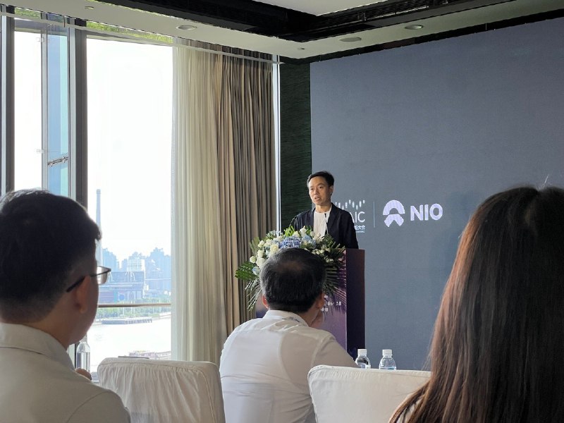沈斐：交能融合和车网互动的发展里，电动化是核心。配图