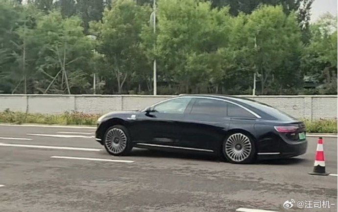 DY上不是説 奧迪抬頭必有緣由不是屠牛就是宰馬？配圖