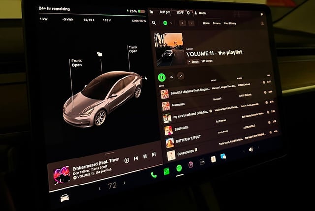 A Closer Look at Tesla's Updated Spotify App in Update 2023.26配图