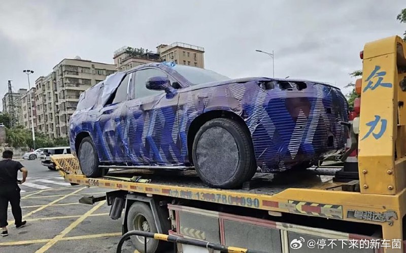 腾势的 SUV 旗舰来了[doge]//@赵长江V:这是正在测试的#腾势n9#配图