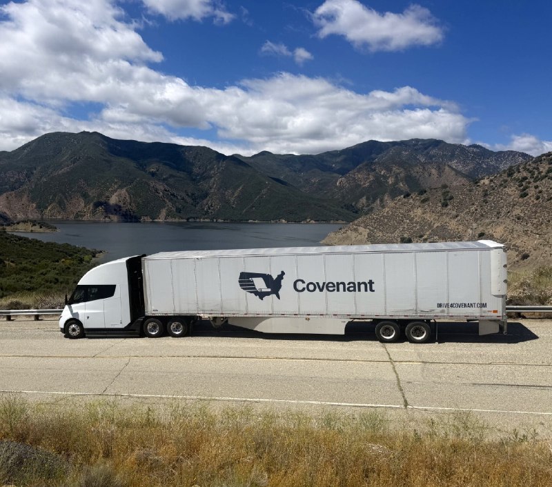 Tesla Semi 获加州严苛测试好评及新订单配图