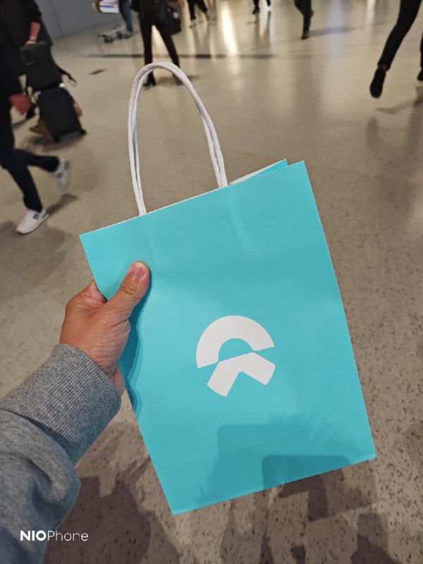 嘿，还贴心给我打包个外带小食～配图