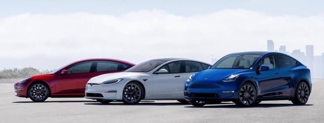 Tesla’s Clever Connecticut Store is ‘Evading the Law’, Claims Car Dealer配图