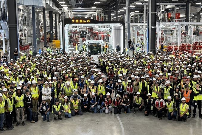 Drive Tesla Canada 长文解读 Semi 进入量产阶段配图