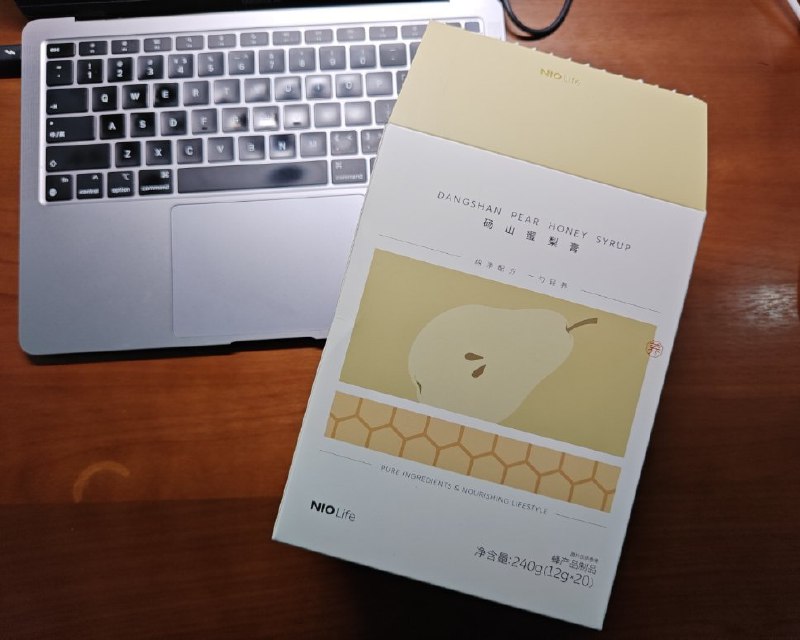 现在这些零食设计真的挺有意思，喝这种东西最烦的是洗勺子，现在直接给集成设计了。配图