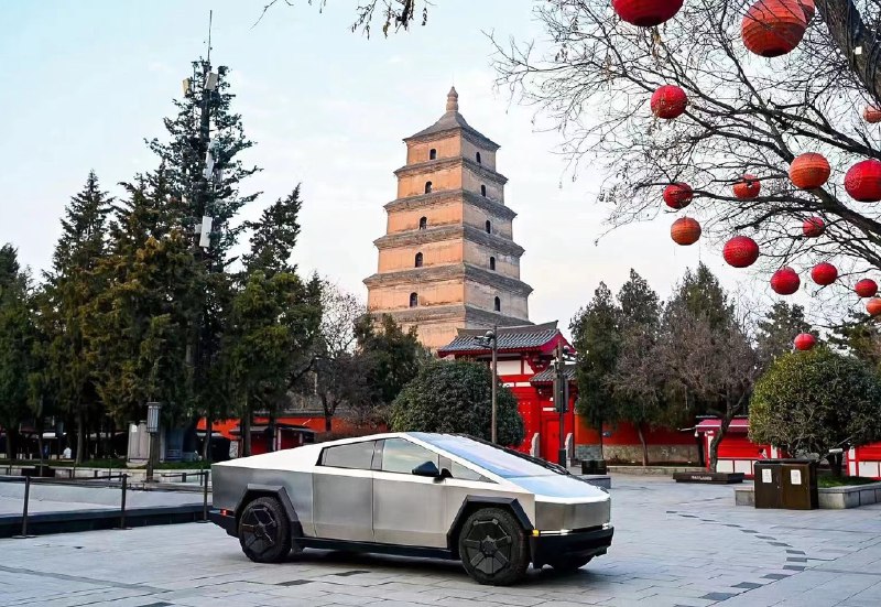 赛博越野旅行车亮相古城西安[憧憬]配图