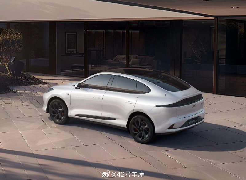全新智己 LS6 将在成都车展开启预售。配图