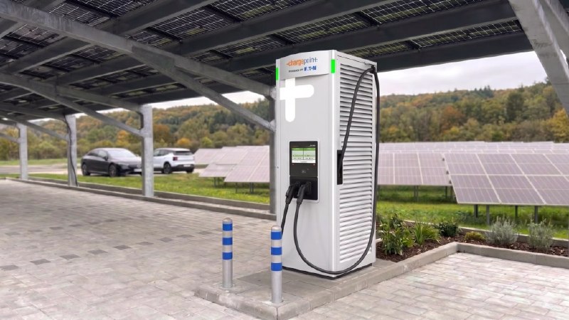 ChargePoint 发布新款 600 千瓦超快充桩配图