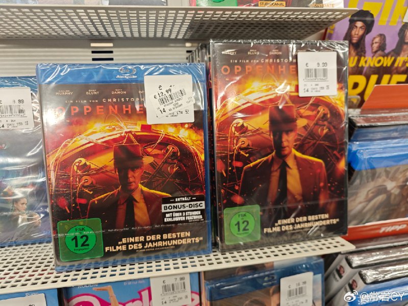 在德国的超市里还能见到蓝光和 DVD 的光盘，这玩意在国内都快灭绝了。 德国·Dolce Munich Unterschleissheim配图
