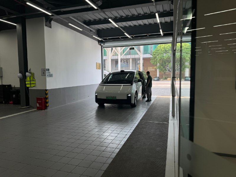 一大早来理想服务中心修侧滑门异响问题～配图