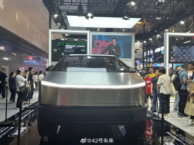 再来看看特斯拉 Cybertruck 吧。配图