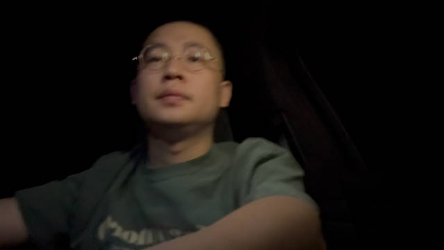 群里的蔚黑，先转再看。配图