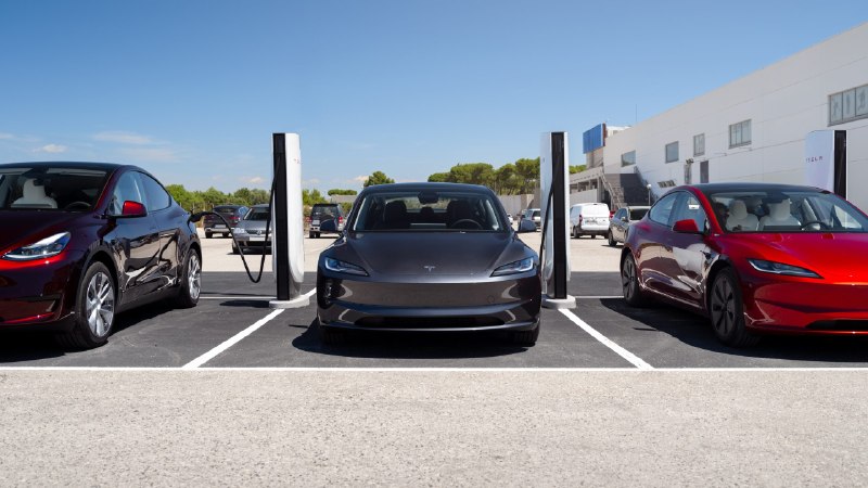 特斯拉更新 Model 3 RWD 超充规格，文章称未切换至欣旺达电池配图