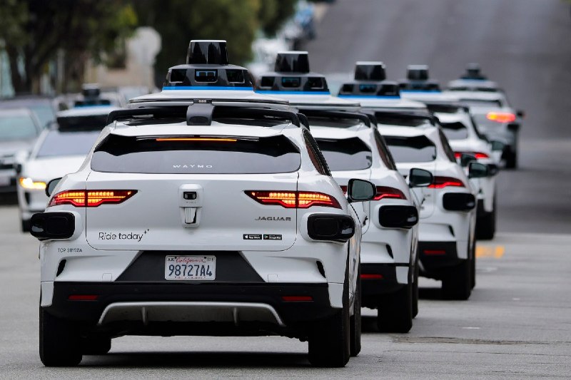 加州新法对 Robotaxi 运营商设罚款规则：阻挡急救人员超 30 分钟将被处罚配图