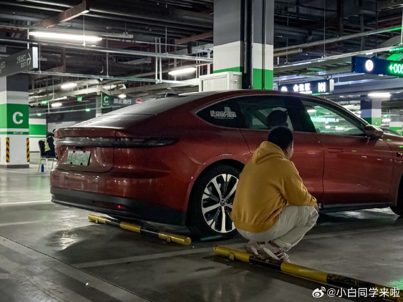 咱就是说为啥要强调已婚两字……配图