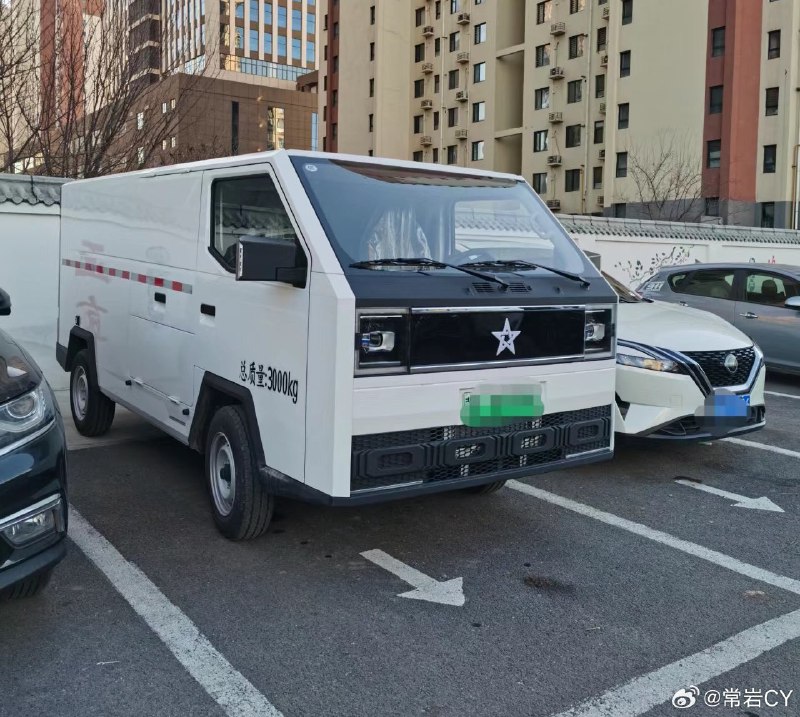 别羡慕Cybertruck了，原来咱们国内企业早就做出来了[二哈]配图